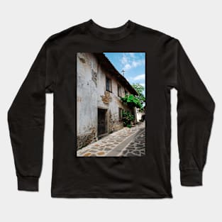 Building in Smartno Long Sleeve T-Shirt